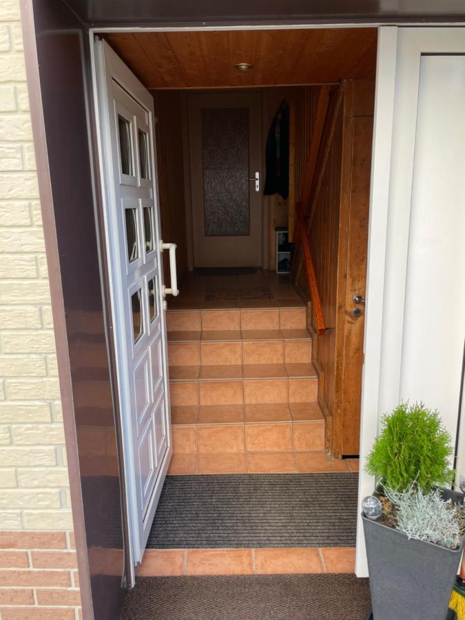 Christels Ferienwohnung 2 In Thale Mit Ueberdachter Terrasse, Kueche Mit Tv & Geschirrspueler Esterno foto