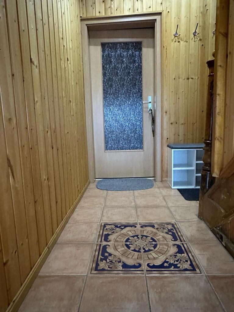 Christels Ferienwohnung 2 In Thale Mit Ueberdachter Terrasse, Kueche Mit Tv & Geschirrspueler Esterno foto