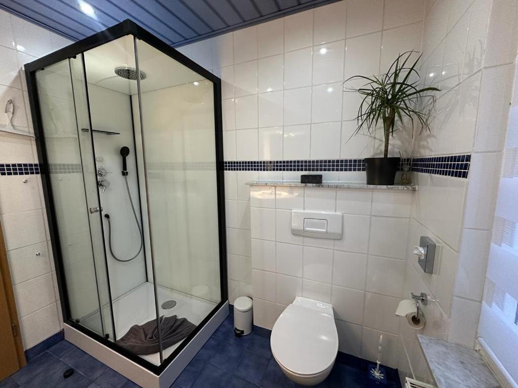 Christels Ferienwohnung 2 In Thale Mit Ueberdachter Terrasse, Kueche Mit Tv & Geschirrspueler Esterno foto