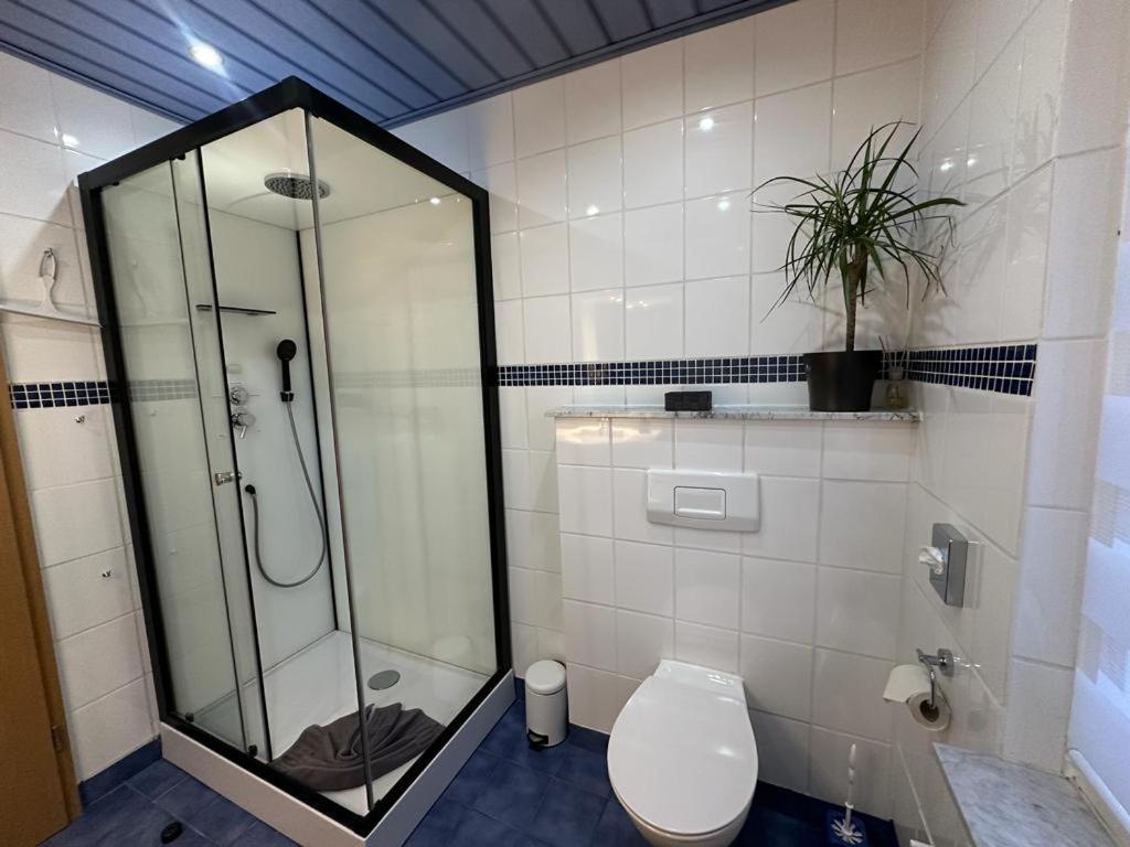 Christels Ferienwohnung 2 In Thale Mit Ueberdachter Terrasse, Kueche Mit Tv & Geschirrspueler Esterno foto