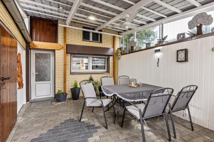 Christels Ferienwohnung 2 In Thale Mit Ueberdachter Terrasse, Kueche Mit Tv & Geschirrspueler Esterno foto