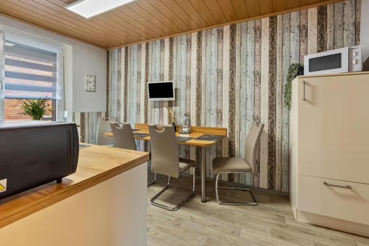 Christels Ferienwohnung 2 In Thale Mit Ueberdachter Terrasse, Kueche Mit Tv & Geschirrspueler Esterno foto